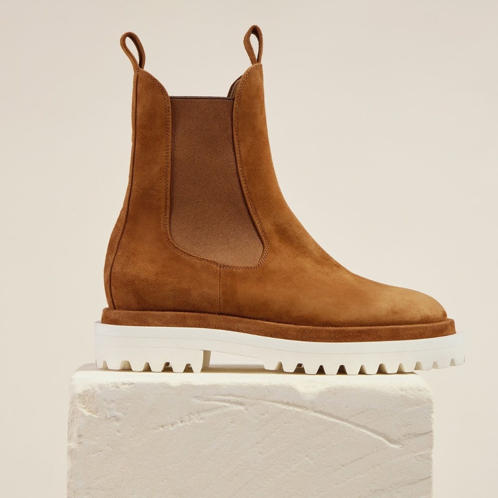 Dear Frances Tony Boot, Tan Size 40 (US 10) *BRAND NEW